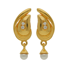 Elegant Spark Gold Earrings With Beads